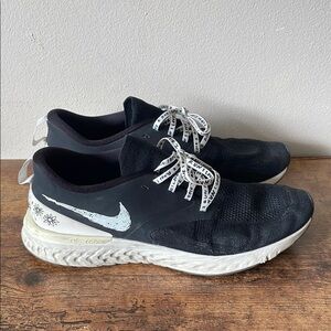 Nike Flyknit React, sz 11.5, mens